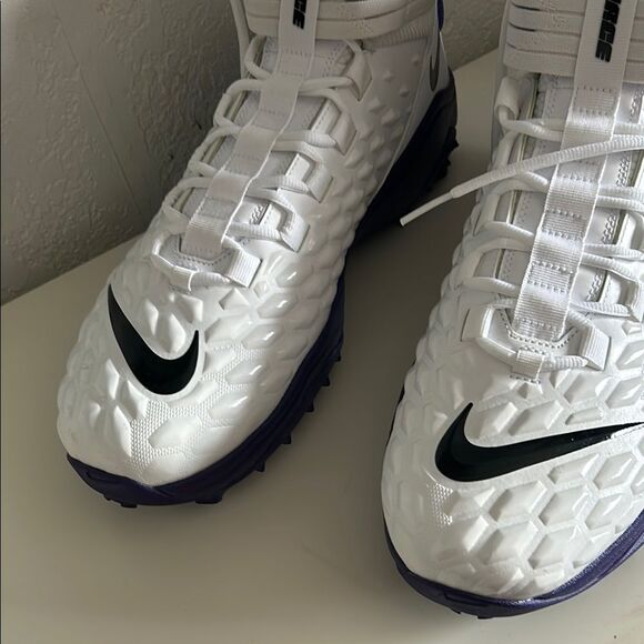 Disney Christmas 2025 Lil Rin Rin Plush Badge Red New
